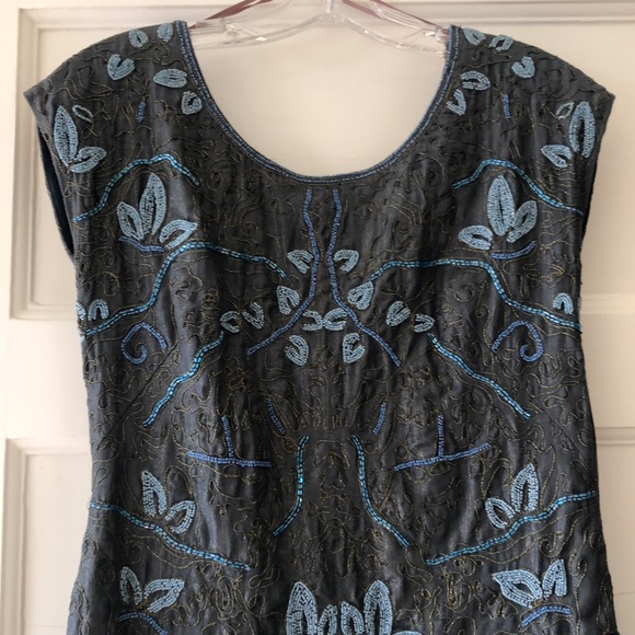 Rachael embroidered low back mini dress - Picture 6 of 10